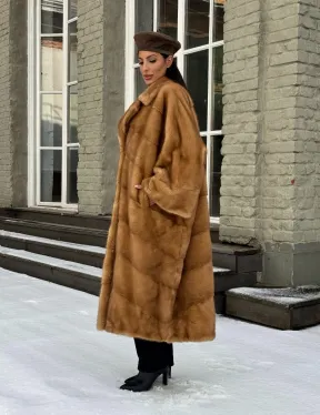 Женское меховое пальто оверсайз, стиль - Бохо из скандинавской норки GOLD