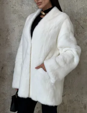 Белоснежный жакет - полушубок из меха норки SAGA FURS