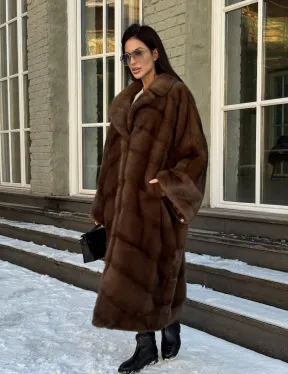 Женская шуба больших размеров из меха норки фасон «Бохо»