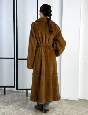 Классическая длинная норковая шуба под пояс - английский воротник