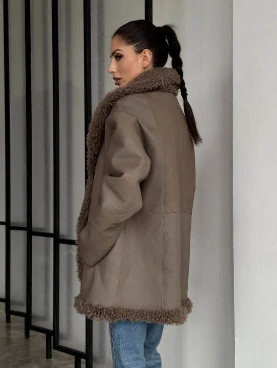 Женская двусторонняя дубленка из натуральной кожи - воротник шаль