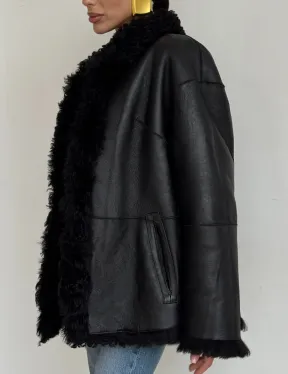 Черная двусторонняя женская дубленка зима 2025