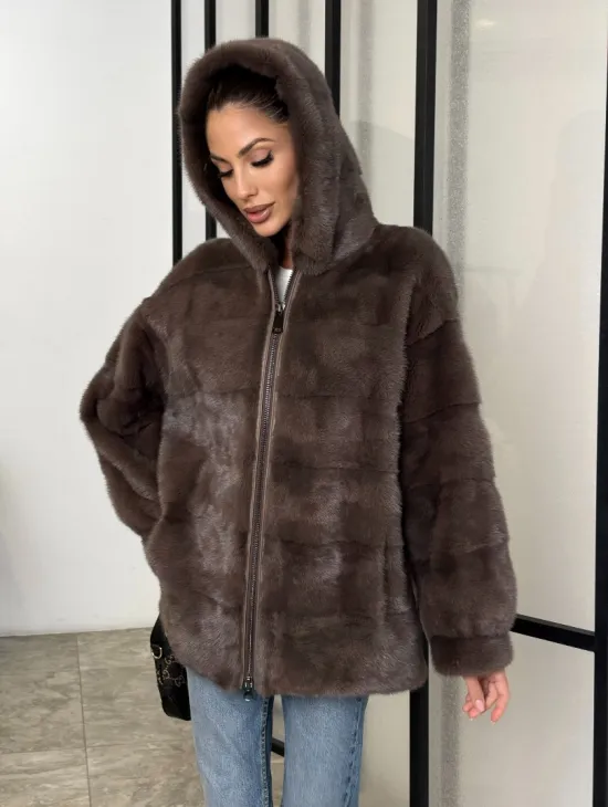 Норковый полушубок с капюшоном на молнии
