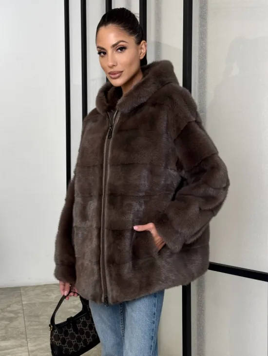 Норковый полушубок с капюшоном на молнии