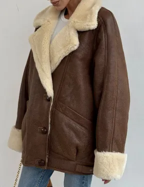 Коричневая женская винтажная дубленка на пуговицах