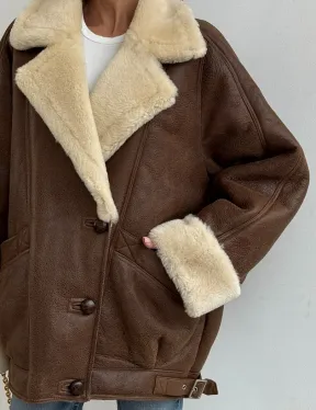 Коричневая женская винтажная дубленка на пуговицах