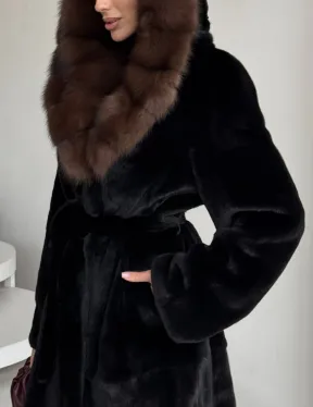 Шуба женская из норки PREMIUM с капюшоном кобра из меха куницы