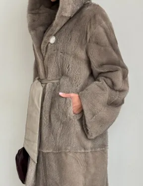 Норковая шуба кимоно с капюшоном кобра в натуральном сером цвете