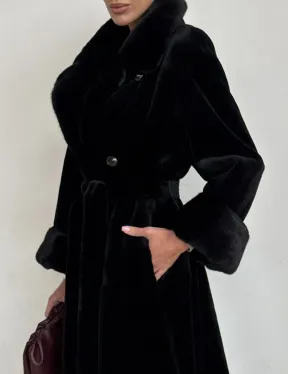 Элитная шуба из меха стриженой черной норки