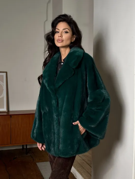 Изумрудная укороченная норковая шуба с английским воротником