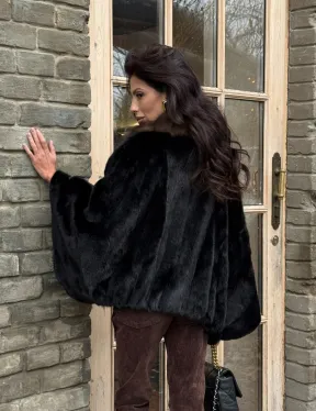 Шуба - пончо из аукционной норки Black с воротником из куницы