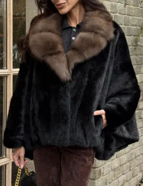 Шуба - пончо из аукционной норки Black с воротником из куницы