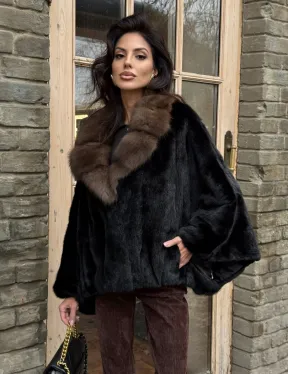 Шуба - пончо из аукционной норки Black с воротником из куницы