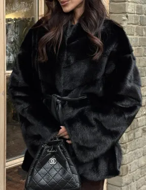 Черный норковый полушубок с воротником V-образным