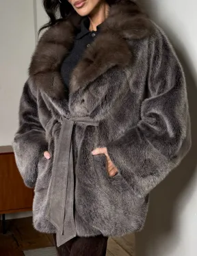 Женский норковый полушубок с воротником из куницы, фасон - летучая мышь