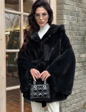 Меховое пончо из скандинавской норки с капюшоном - черный изумруд