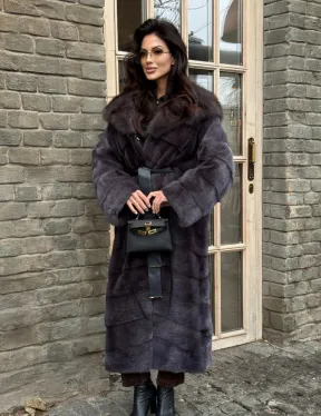 Удлиненная шуба из меха норки с капюшоном куница
