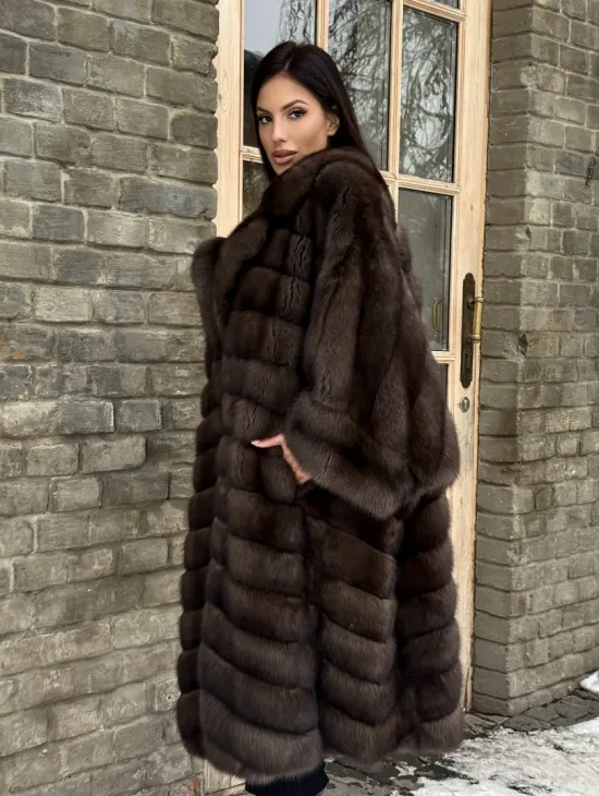 Роскошное манто из меха баргузинского соболя (седина 1)  летучая мышь