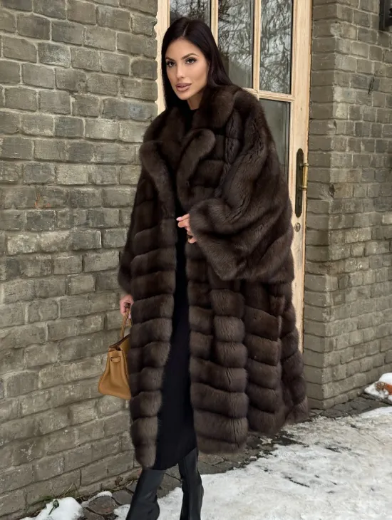 Роскошное манто из меха баргузинского соболя (седина 1)  летучая мышь