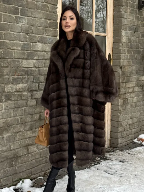 Роскошное манто из меха баргузинского соболя (седина 1)  летучая мышь