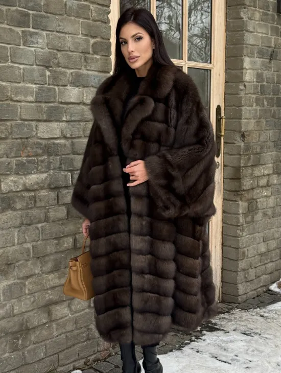 Роскошное манто из меха баргузинского соболя (седина 1)  летучая мышь