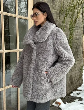 Короткая шубка - дублёнка из овчины