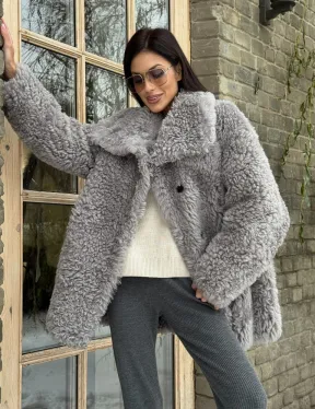 Короткая шубка - дублёнка из овчины
