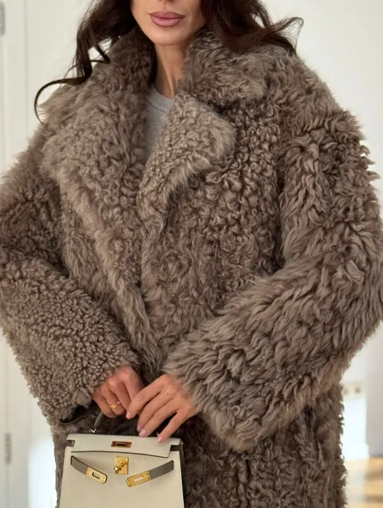 Двусторонняя шуба - дублёнка из меха испанского тиградо