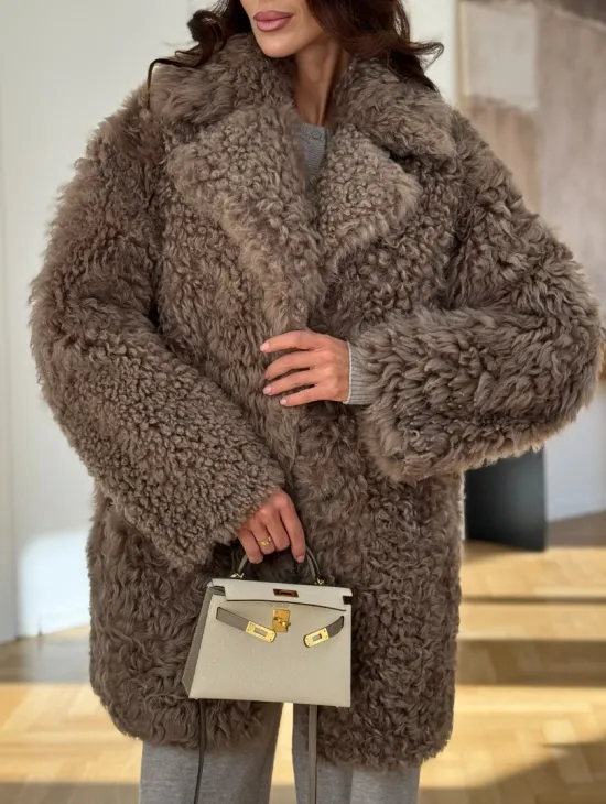 Двусторонняя шуба - дублёнка из меха испанского тиградо