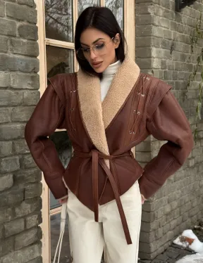 Стильная куртка - дублёнка на запах с поясом