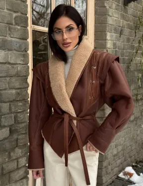 Стильная куртка - дублёнка на запах с поясом