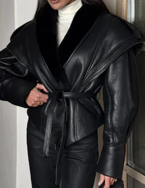 Черная куртка - дубленка из натуральной овчины на запах с поясом