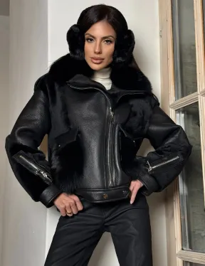 Черная дубленка на молнии с меховым воротником из финского песца