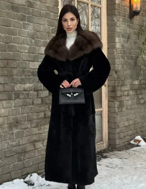 Длинная норковая шуба из норки Blackglama с капюшоном из меха куницы