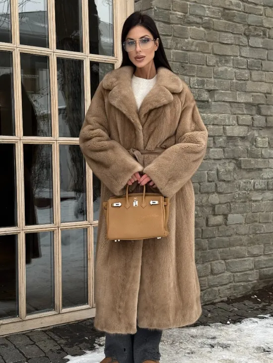 Удлиненная стильная шуба кимоно из скандинавской норки английский воротник