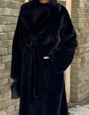 Шикарное норковое кимоно с английским воротником в черно-синем цвете
