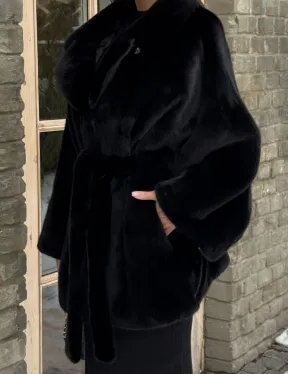 Шуба норковая летучая мышь из аукционной норки - английский воротник