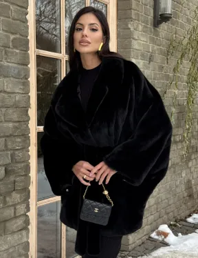 Шуба норковая летучая мышь из аукционной норки - английский воротник