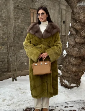 Шуба норковая с капюшоном из натурального меха куницы - цвет оливковый