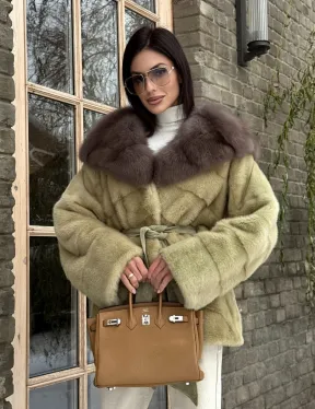 Полушубок норковый автоледи с капюшоном из куницы цвет фисташковый