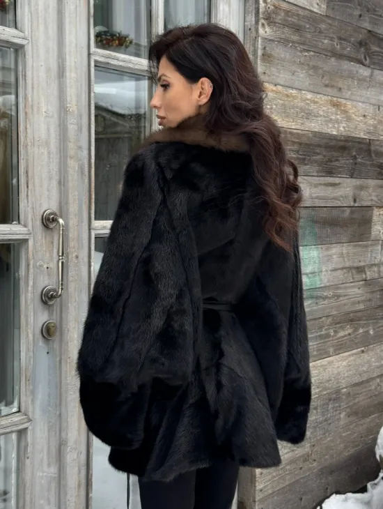 Черная шуба из норки с английским воротником из куницы