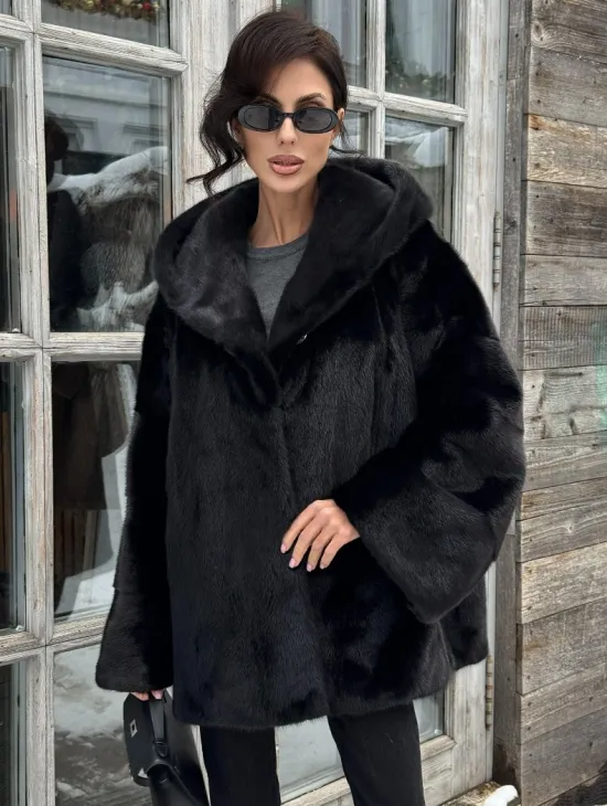 Черная зимняя шуба из меха норки Nafa mink с капюшоном - автоледи