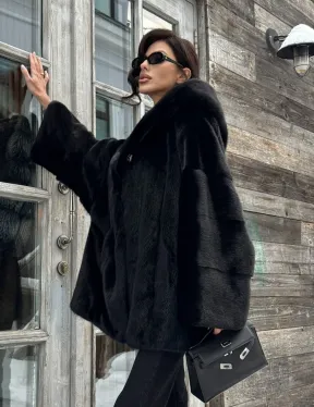 Черная зимняя шуба из меха норки Nafa mink с капюшоном - автоледи