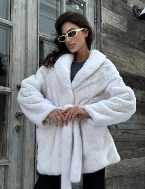 Светлый меховой жакет из норки с воротником шаль и меховым поясом - luxury fur