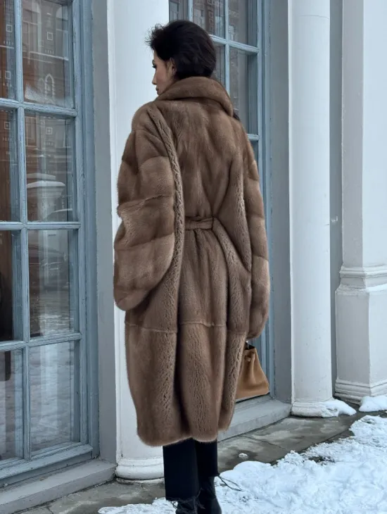 Плюшевая норковая шуба - кимоно с английским воротником