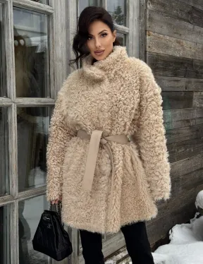 Двухсторонняя женская шуба - дубленка из меха испанского тиградо в бежевом цвете