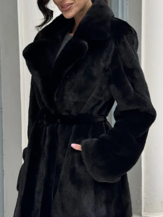 Классическая шуба из норки Blackglama с английским воротником и боковыми шлицами