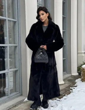 Классическая шуба из норки Blackglama с английским воротником и боковыми шлицами