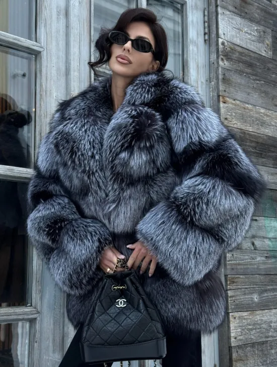 Шикарный полушубок из чернобурки Premium collection, английский воротник