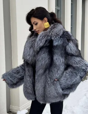 Короткий женский полушубок из чернобурки английский воротник